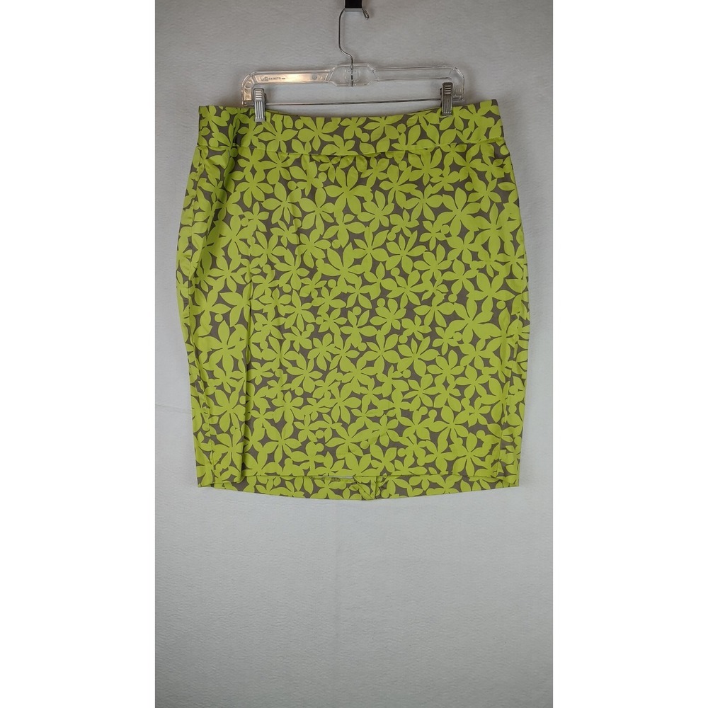 LANE BRYANT LIME GREEN & GREY FLORAL‎ STRAIGHT STRETCH SKIRT SIZE 20
